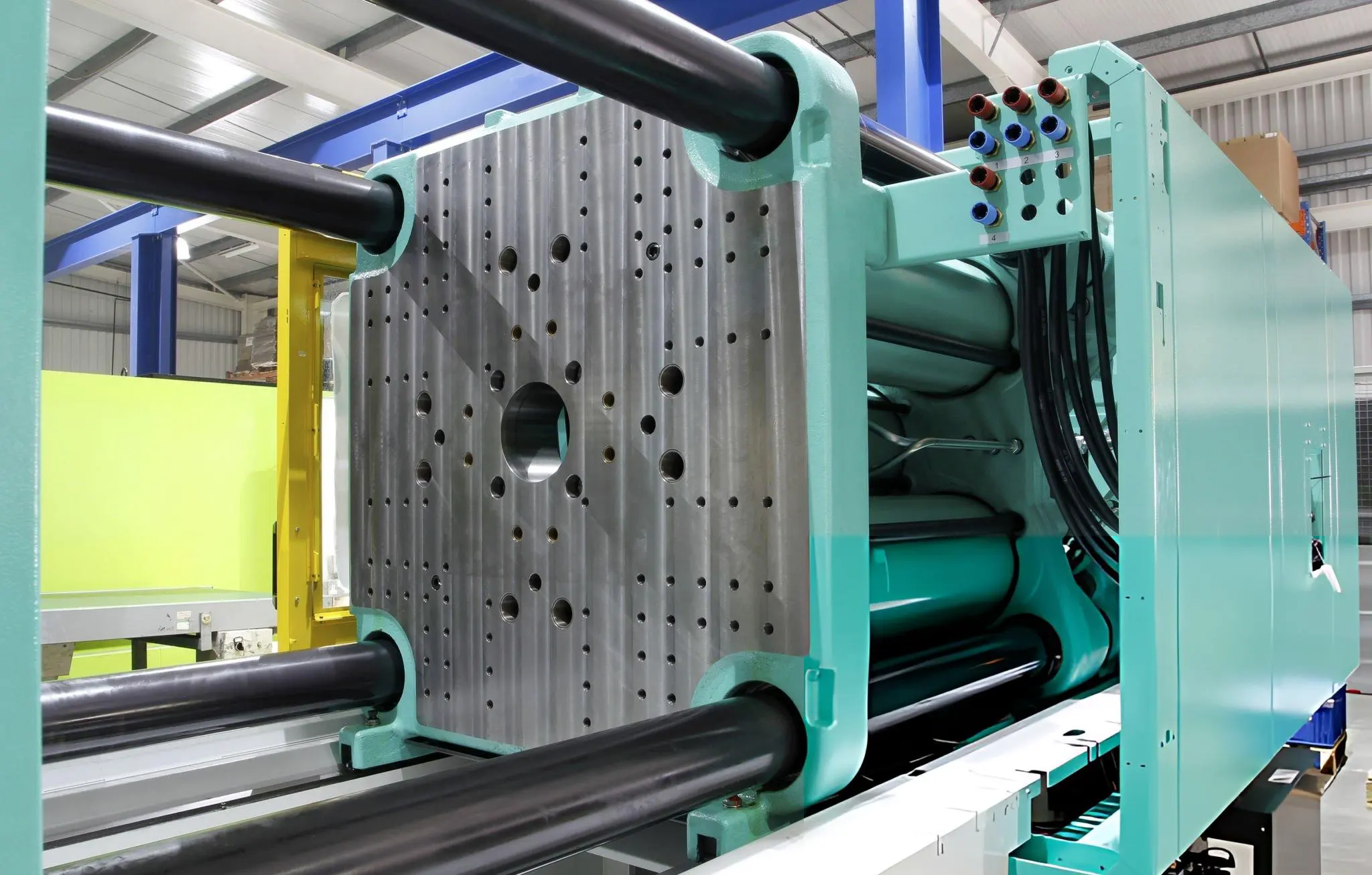 Metal Injection Molding (MIM)
