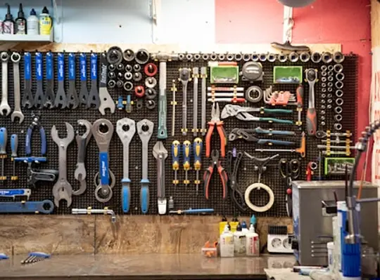TOOL ROOM